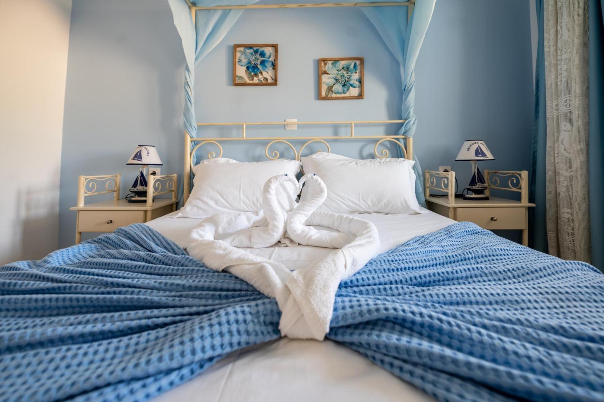 Giasemi Rooms Livadi  エクステリア 写真